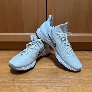 Nike Men’s Air Zoom Infinity Tour Size 11